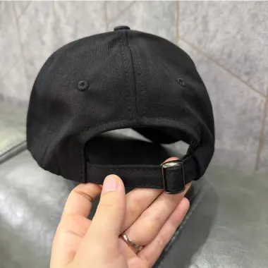 Nón Kết In Logo Theo Yêu Cầu – Nón Lưỡi Trai Thêu Logo Doanh Nghiệp