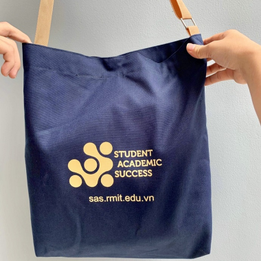 Túi vải canvas xanh đeo chéo in logo theo yêu cầu