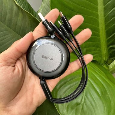 Bộ Sạc Màu Đen In Logo Theo Yêu Cầu – Quà Tặng Công Nghệ Sang Trọng