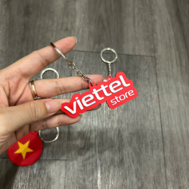 Móc Khóa Nhựa Dẻo Màu Đỏ – In Logo Theo Doanh Nghiệp