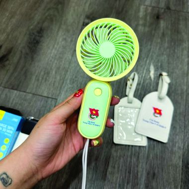 Quạt Mini Cầm Tay In Logo Đoàn Thanh Niên – Quà Tặng Sự Kiện Giá Rẻ