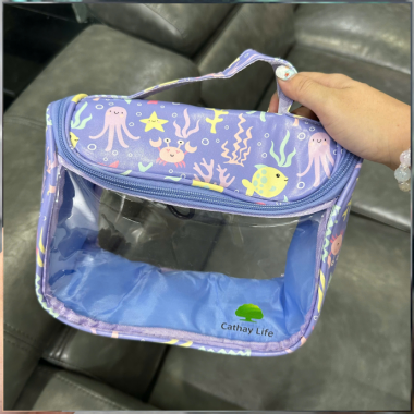 Túi Đựng Mỹ Phẩm Trong Suốt In Logo Cathay Life – Nhiều Màu Dễ Thương, Tiện Dụng Khi Du Lịch