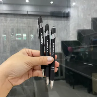 Bút Bi In Logo Theo Yêu Cầu – Bút Quà Tặng Doanh Nghiệp Giá Rẻ