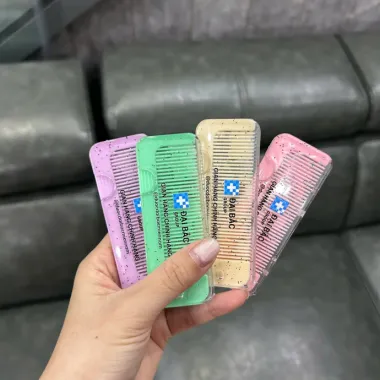 Lược Nhựa Mini Đại Bắc In Logo Theo Yêu Cầu – Lược Bỏ Túi Quà Tặng Giá Xưởng