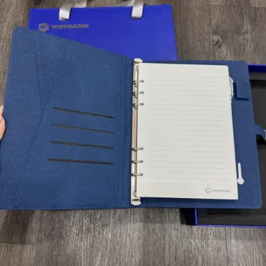 Bộ Quà Doanh Nghiệp Cao Cấp Sổ Sạc Kèm Bút Kim Loại Kèm Hộp Quà In Logo Theo Yêu Cầu