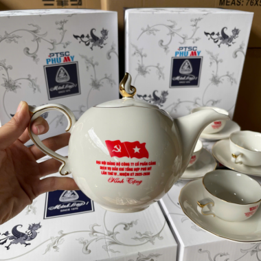 Bộ Bình Trà và Ly Kèm Hộp - Quà Tặng Doanh Nghiệp Sang Trọng