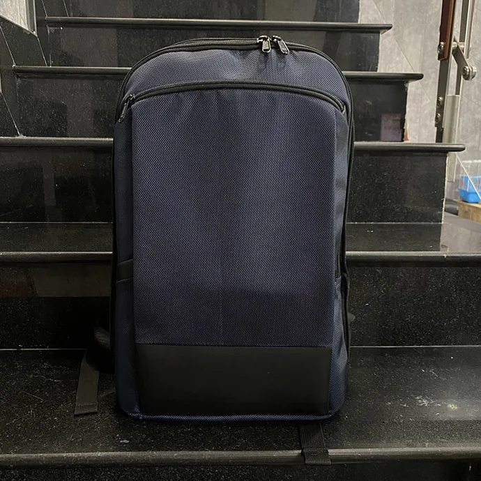 Balo Laptop Doanh Nghiệp In Logo Theo Yêu Cầu – Balo Công Sở Cao Cấp Xanh Dương Phối Đen