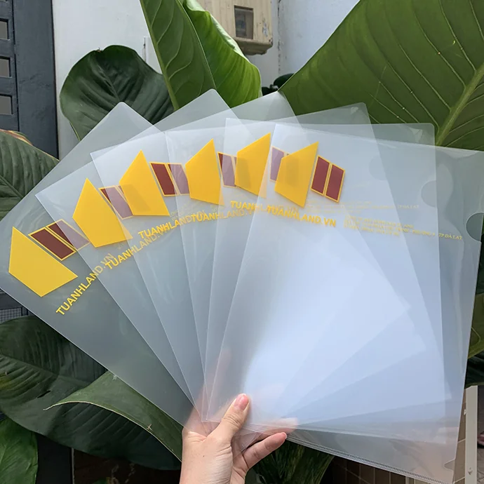 Bìa Nhựa A4 In Logo Theo Yêu Cầu – In Gia Công & Cung Cấp Trọn Gói