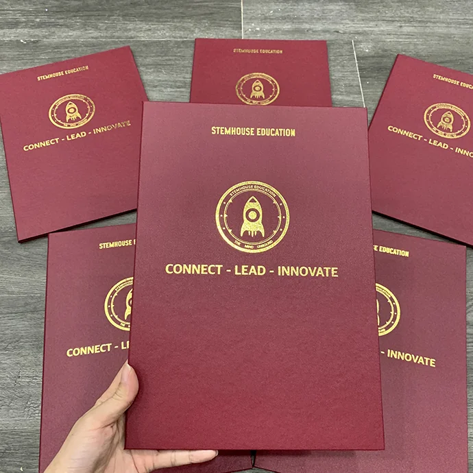 Bìa Da Đựng Hồ Sơ In Logo Theo Yêu Cầu – Sang Trọng & Chuyên Nghiệp