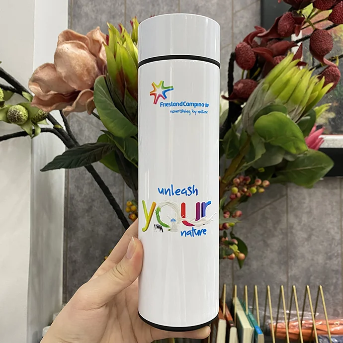 Bình Giữ Nhiệt Thông Minh Hiển Thị Nhiệt Độ – In Logo Theo Yêu Cầu, Giữ Nóng/Lạnh Tiện Dụng