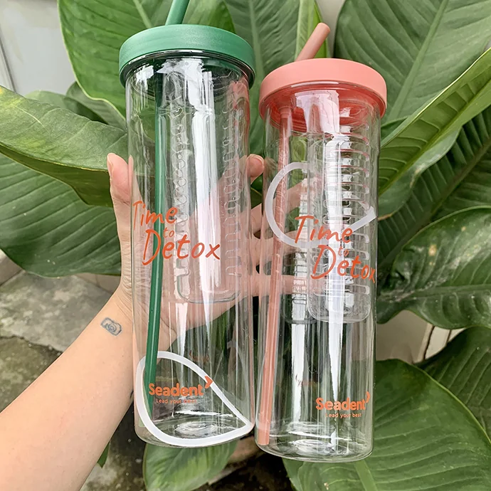 Bình Nước Nhựa In Logo Theo Yêu Cầu – Nắp Nhiều Màu Trẻ Trung