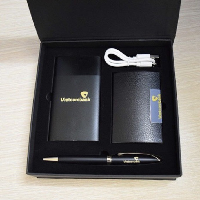 GS22 - BỘ GIFTSET VÍ NAME CARD VIETCOMBANK