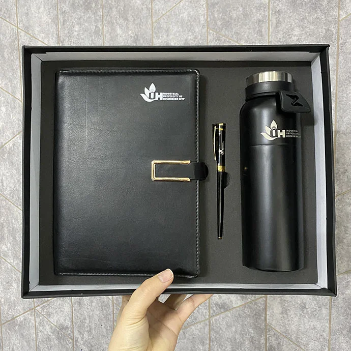 Bộ Quà Tặng Sổ Tay 3 Món Đại Học Công Nghiệp - Quà Tặng Cao Cấp