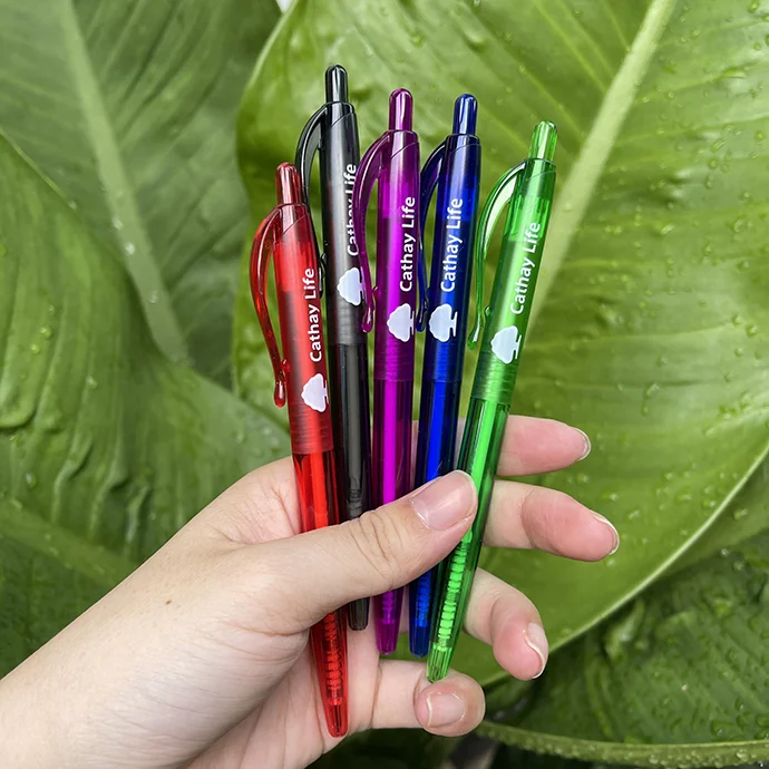 Bút Bi Nhựa In Logo – Bút Quà Tặng Doanh Nghiệp Giá Rẻ Theo Yêu Cầu