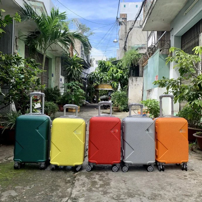 Vali Cần Kéo 20 Inch Gắn Logo - Quà Tặng Quảng Cáo Sang Trọng