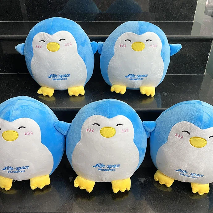 Gấu Bông Chim Cánh Cụt Thêu Logo Theo Yêu Cầu – Quà Tặng Doanh Nghiệp