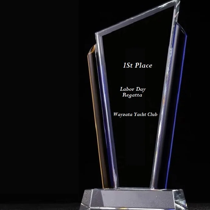 Cúp Pha Lê Tam Giác Vát Cạnh – Giải Thưởng 1st Place Sang Trọng