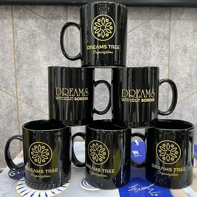 Ly Sứ Đen In Logo Theo Yêu Cầu – Ly Sứ Quà Tặng Doanh Nghiệp Cao Cấp