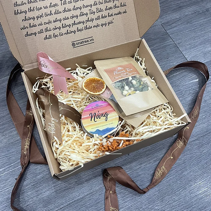 Nến Thơm Handmade 100g Làm Quà Tặng Doanh Nghiệp Mùa Giáng Sinh – In/Thiết Kế Theo Yêu Cầu