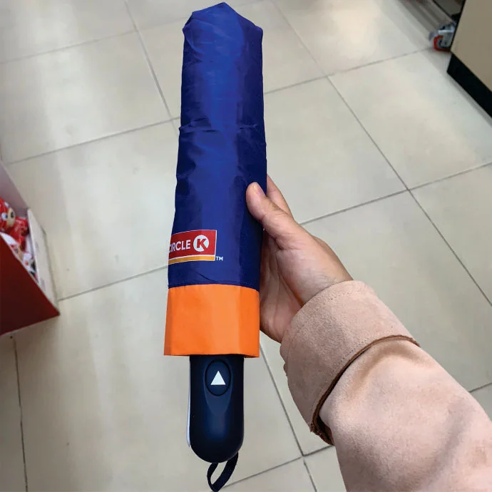 Ô Dù Gấp 3 Màu Xanh In Logo Theo Yêu Cầu – Quà Tặng Doanh Nghiệp Cao Cấp