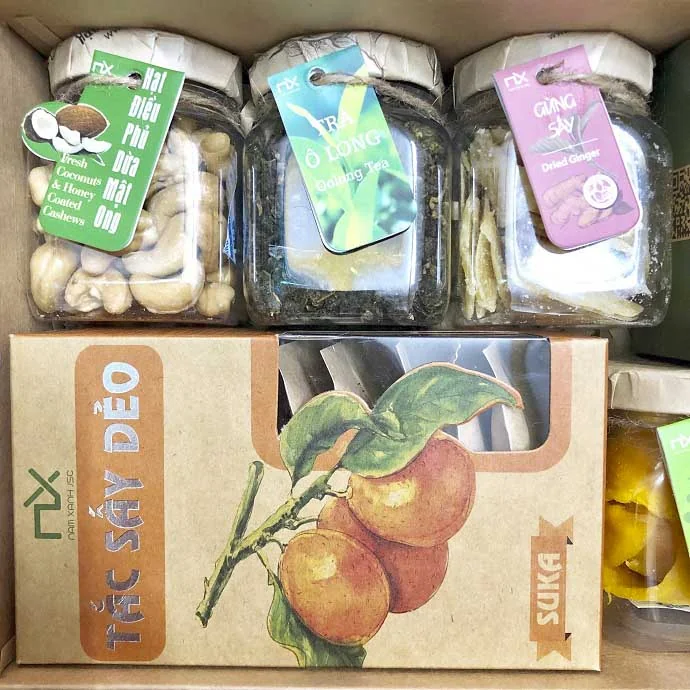 Set Quà Tặng Thực Phẩm Sấy & Trà Thiên Nhiên – Hộp Quà Sức Khỏe Cao Cấp