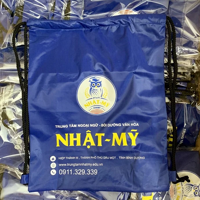 Túi Rút Vải Dù Màu Xanh Đậm Dây Đen – Quà Tặng Học Sinh & Sự Kiện