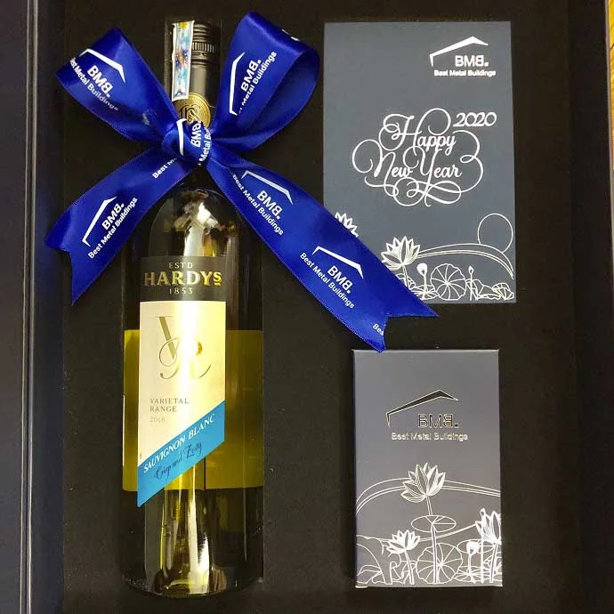 Set Quà Tết Rượu Và Trà Cao Cấp – Hộp Quà Sang Trọng Biếu Tết