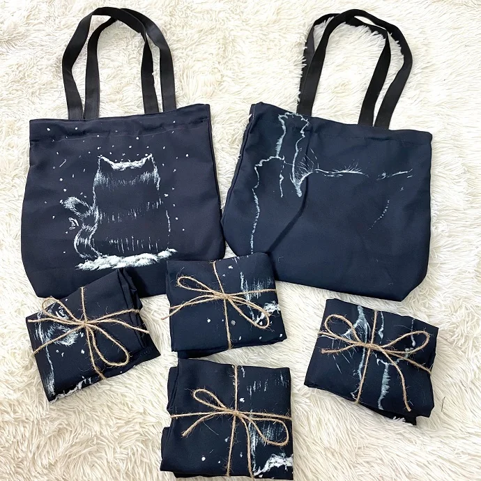 Túi tote vải canvas đen in hình mèo nghệ thuật
