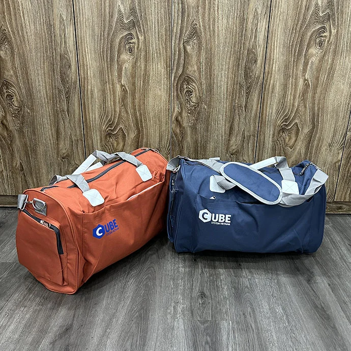 Túi Du Lịch In Logo Theo Yêu Cầu – Túi Trống Doanh Nghiệp Cao Cấp