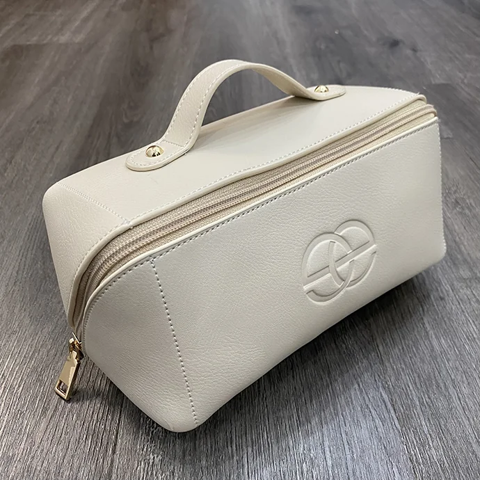 Túi Đựng Mỹ Phẩm Da PU Màu Kem Có Quai Xách – Quà Tặng Doanh Nghiệp Cao Cấp