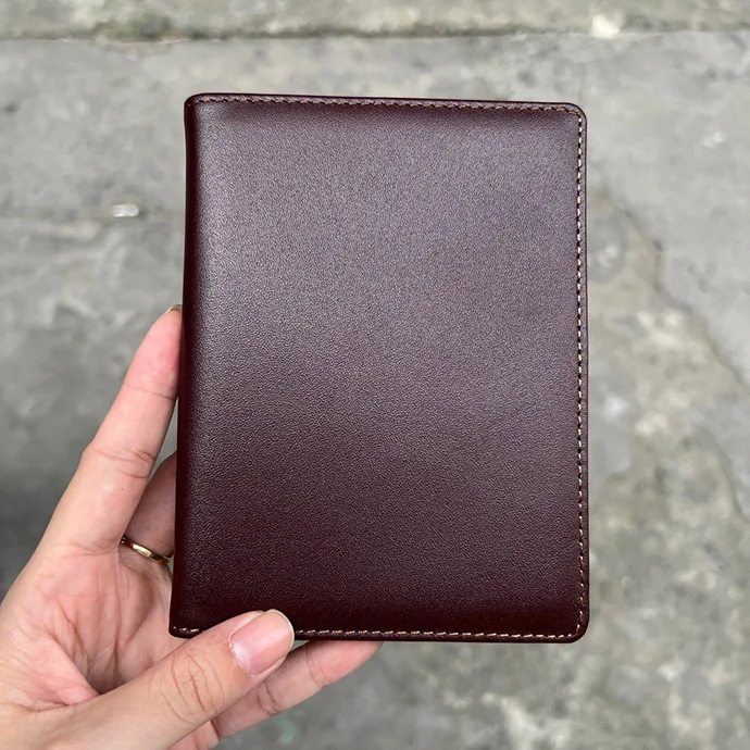Ví Đựng Hộ Chiếu Da PU Nâu Trơn – Passport Cover Tối Giản Sang Trọng
