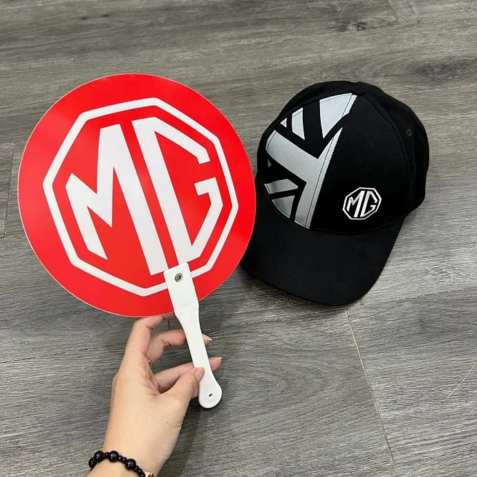 Quạt Nhựa Cầm Tay In Logo Theo Yêu Cầu – Quà Tặng Sự Kiện Hiệu Quả