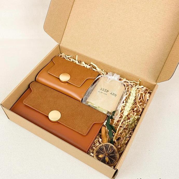 Bộ Quà Tặng Ví Da - Sang Trọng, In Logo, Giá Tốt