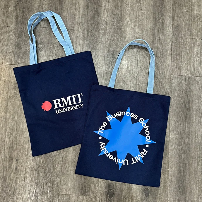 Túi Vải Canvas In Logo Theo Yêu Cầu – Bền Đẹp, Thời Trang & Thân Thiện Môi Trường