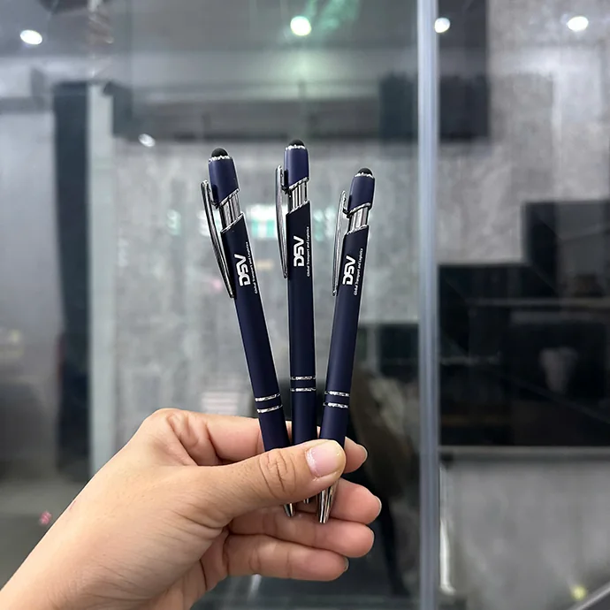 Bút Bi Kim Loại In Logo Theo Yêu Cầu - Sang Trọng & Giá Tốt