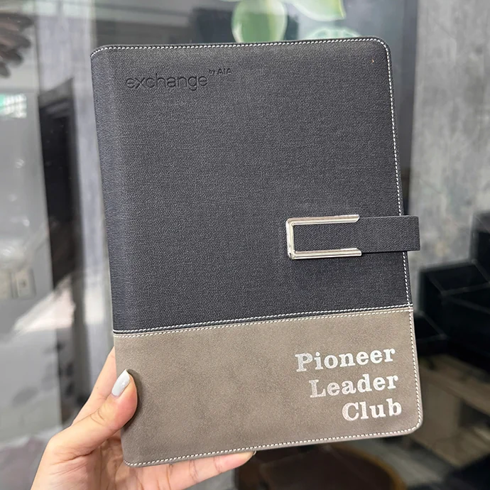 Sổ Bìa Da In Logo Theo Yêu Cầu – Quà Tặng Sang Trọng Cho Doanh Nghiệp