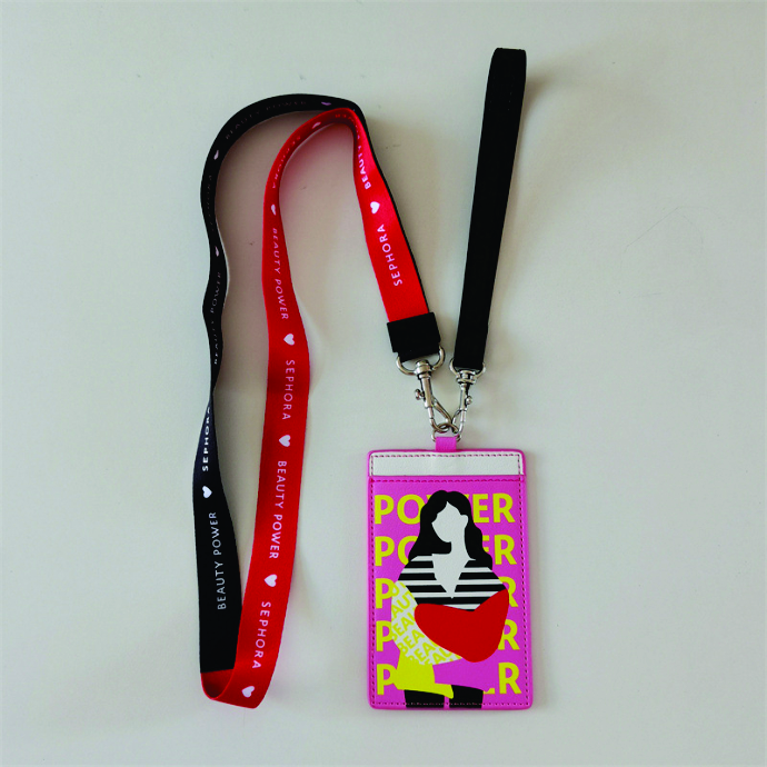 <p>Bao thẻ da PU thời trang màu hồng</p>