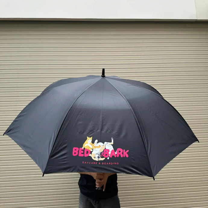 Dù Cầm Tay Cán Thẳng In Logo – Sải Cánh Lớn, Chống Thấm Tốt – Quà Tặng Sự Kiện