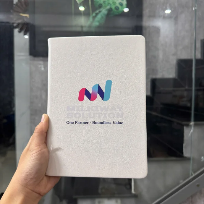 Sổ Tay Bìa Da Màu Trắng In Logo Theo Yêu Cầu
