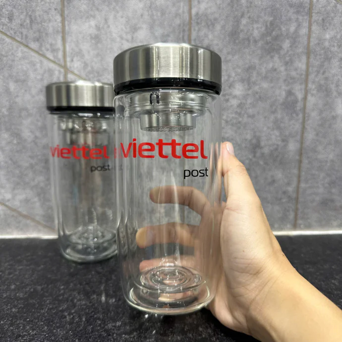 Bình Nước Thủy Tinh Giá Rẻ In Logo Viettel Post – Bình Hai Lớp Quà Tặng Doanh Nghiệp