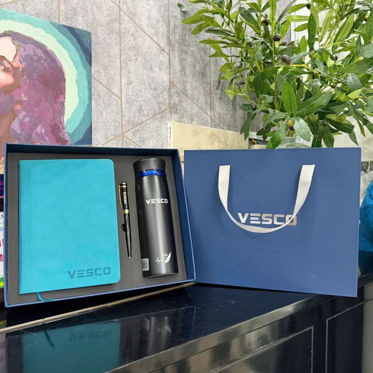 Bộ Quà Tặng Doanh Nghiệp Cao Cấp In Logo Theo Yêu Cầu