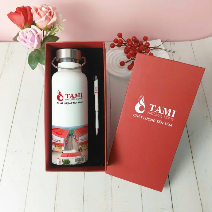 Top 10 Quà Tặng Doanh Nghiệp Sang Trọng Nhất 2025 – Quà Tặng Cho Nhân Viên & Khách Hàng