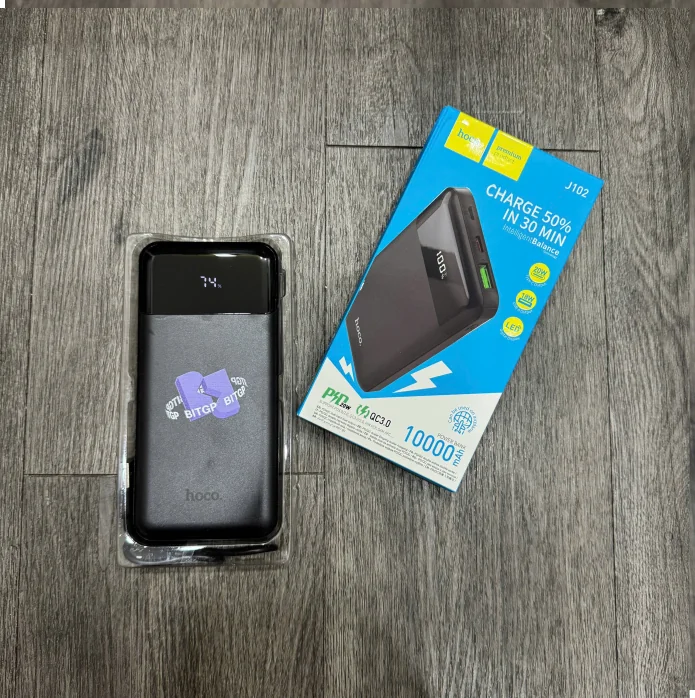 Pin Sạc Dự Phòng In Logo Theo Yêu Cầu – Quà Tặng Công Nghệ Đẹp & Chất