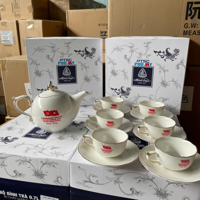 Bộ Bình Trà và Ly Kèm Hộp - Quà Tặng Doanh Nghiệp Sang Trọng